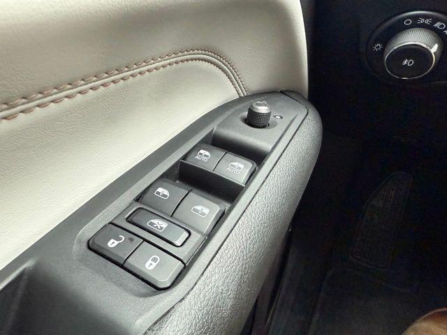 used 2024 Jeep Compass car, priced at $25,522