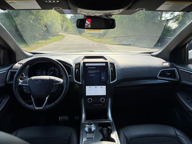 used 2022 Ford Edge car, priced at $25,265