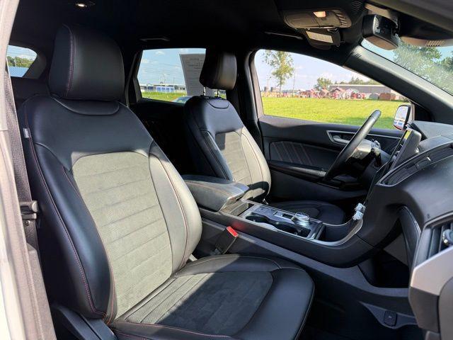 used 2022 Ford Edge car, priced at $25,265