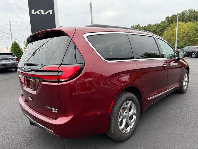 used 2023 Chrysler Pacifica car, priced at $40,814