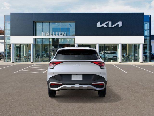 new 2025 Kia Sportage Hybrid car, priced at $30,755