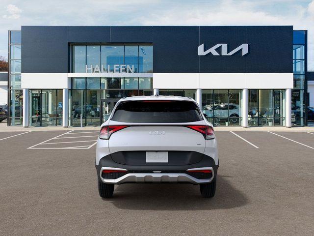 new 2025 Kia Sportage Hybrid car, priced at $30,755