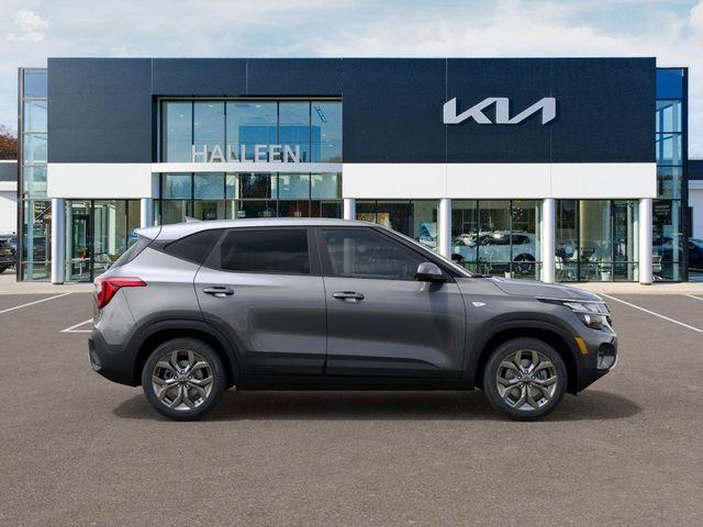 new 2025 Kia Seltos car, priced at $26,275