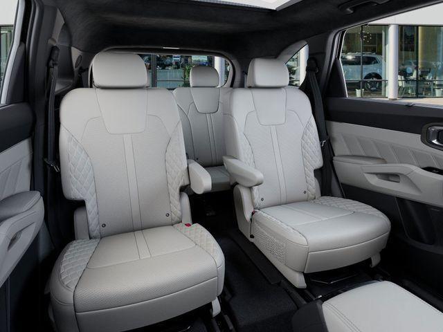 new 2026 Kia Sorento Hybrid car, priced at $48,900