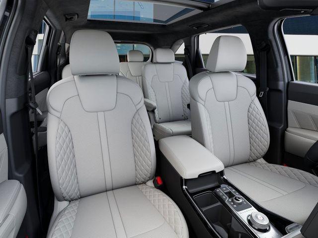 new 2026 Kia Sorento Hybrid car, priced at $48,900