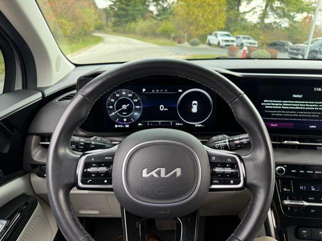 used 2023 Kia Carnival car, priced at $33,843