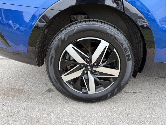 used 2022 Kia Sorento car, priced at $22,463