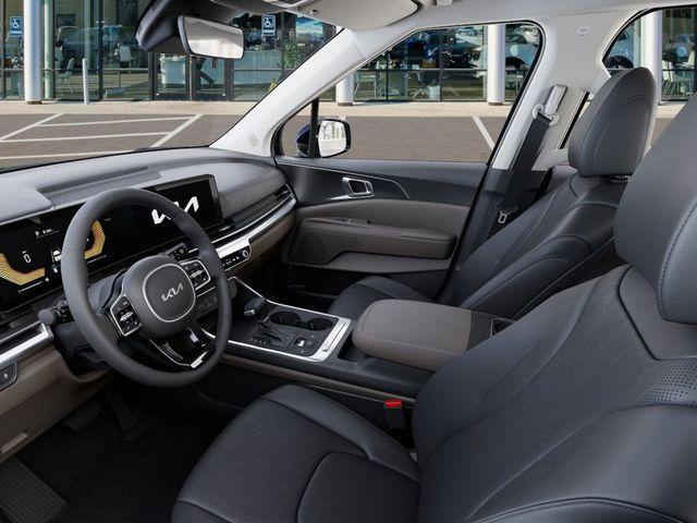 new 2025 Kia Carnival car, priced at $40,500