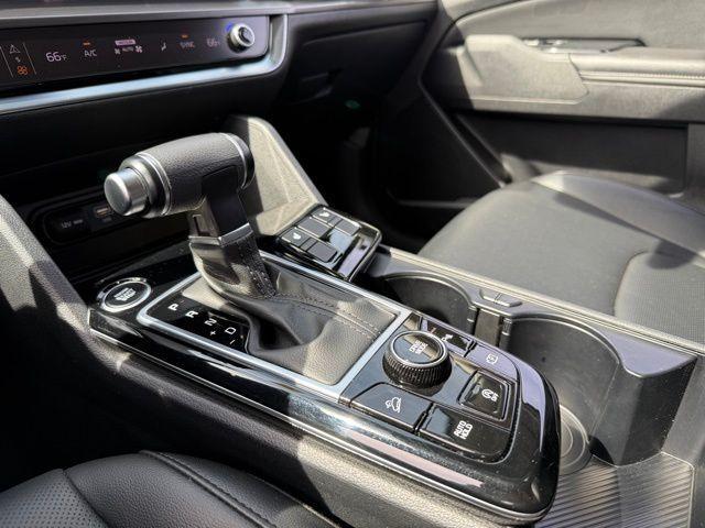 used 2024 Kia Sportage car, priced at $25,845