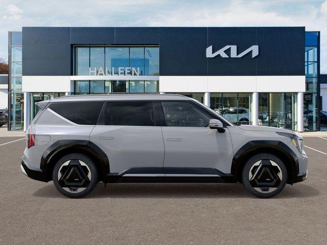 new 2026 Kia EV9 car, priced at $70,620