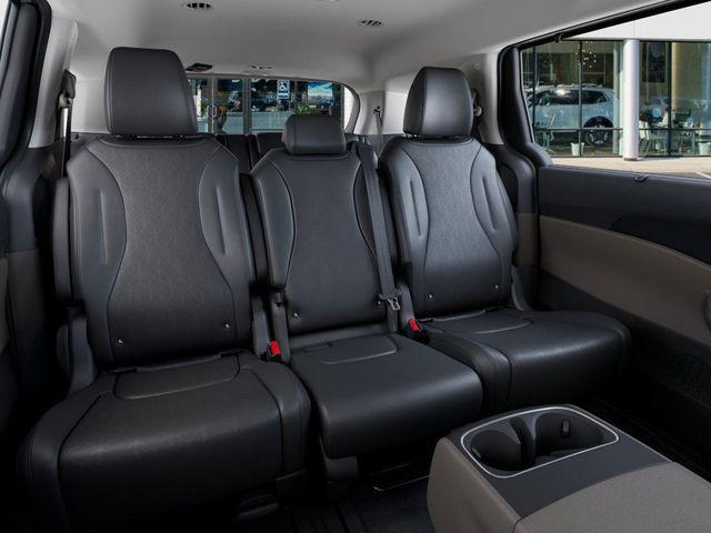 new 2026 Kia Carnival Hybrid car, priced at $45,495