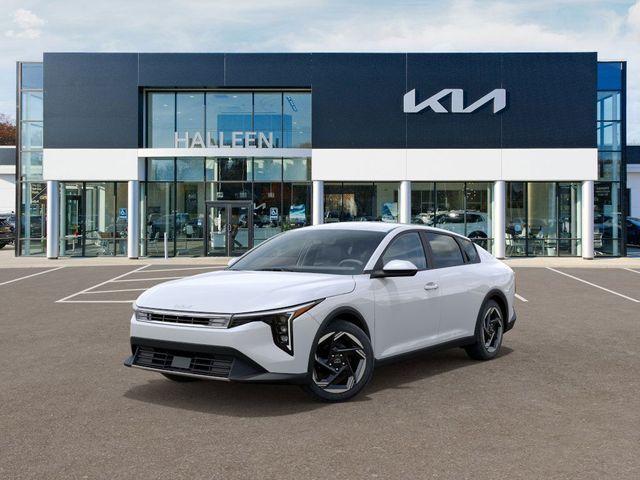new 2025 Kia K4 car, priced at $25,560