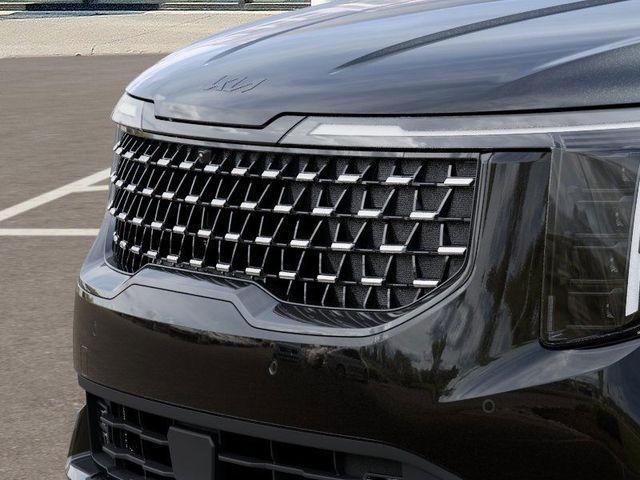 new 2025 Kia Carnival Hybrid car, priced at $57,625