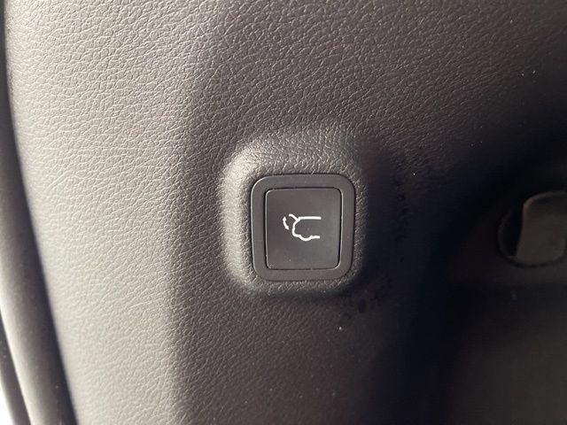 used 2022 Jeep Cherokee car, priced at $26,500