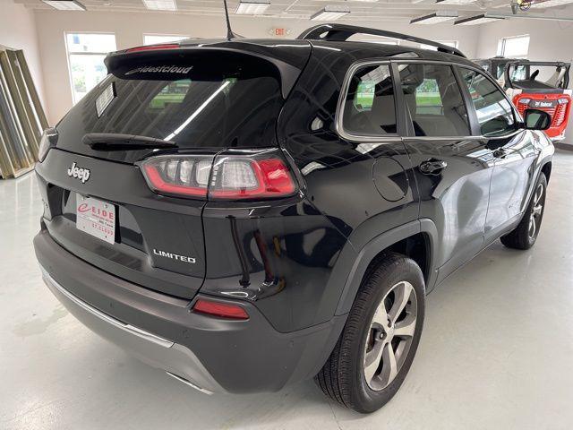 used 2022 Jeep Cherokee car, priced at $26,500