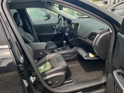 used 2022 Jeep Cherokee car, priced at $28,000