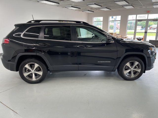 used 2022 Jeep Cherokee car, priced at $26,500