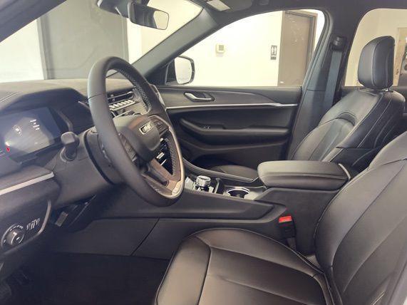 new 2025 Jeep Grand Cherokee L car, priced at $48,625