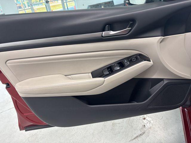 used 2022 Nissan Altima car, priced at $18,500