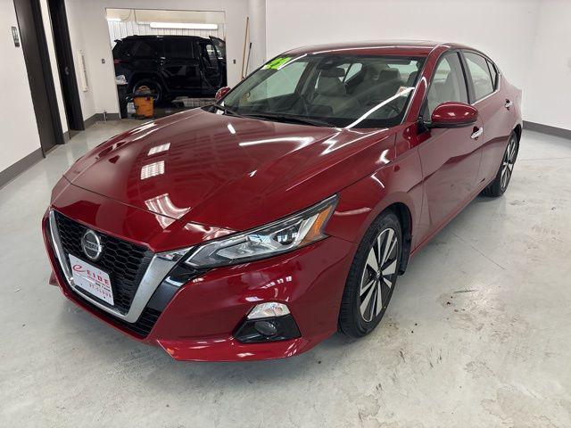 used 2022 Nissan Altima car, priced at $18,500