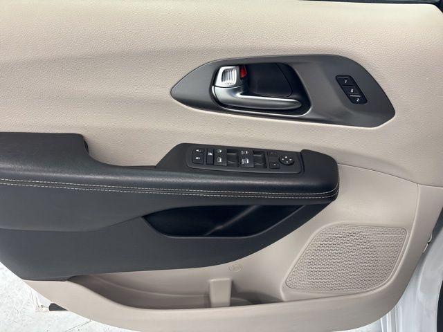 used 2022 Chrysler Pacifica car, priced at $19,500
