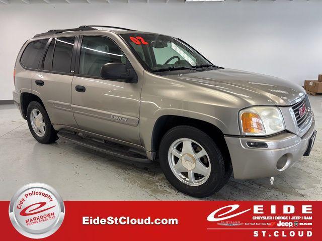 used 2002 GMC Envoy car, priced at $3,750