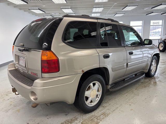 used 2002 GMC Envoy car, priced at $3,750