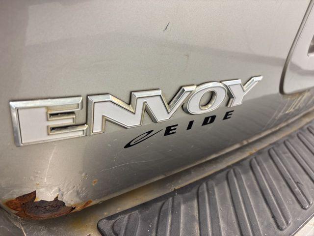 used 2002 GMC Envoy car, priced at $3,750