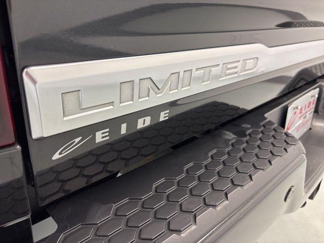used 2018 Ram 2500 car, priced at $35,000