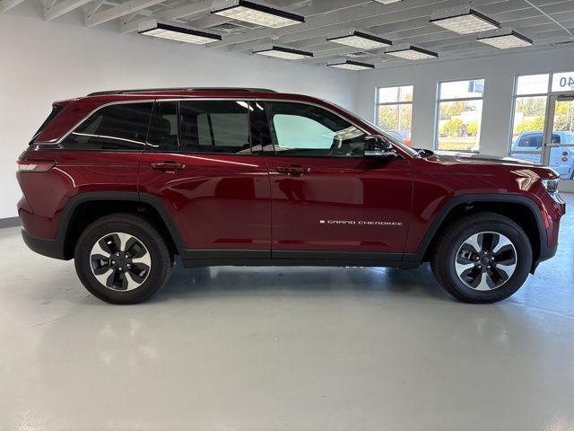 new 2024 Jeep Grand Cherokee 4xe car, priced at $45,502