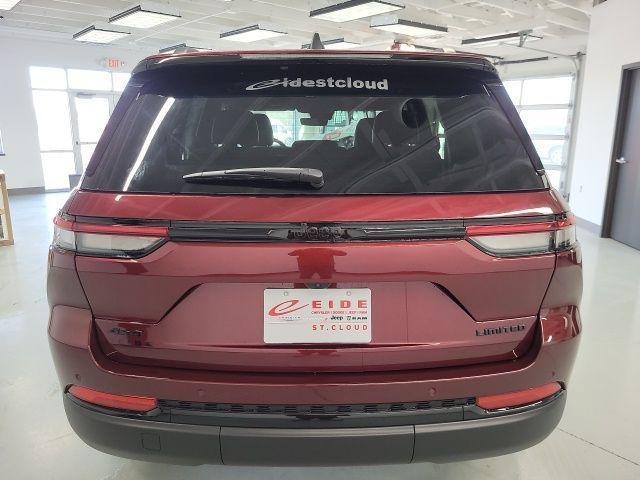 new 2025 Jeep Grand Cherokee car, priced at $46,852
