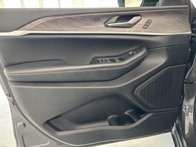 used 2023 Jeep Grand Cherokee L car, priced at $35,500