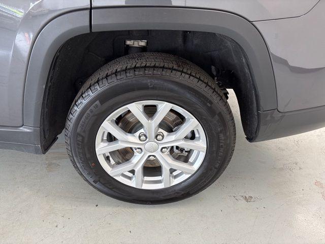 used 2023 Jeep Grand Cherokee L car, priced at $35,500
