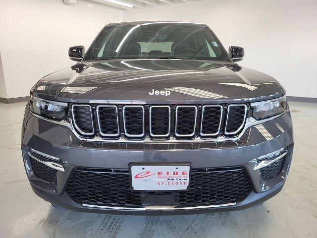 new 2025 Jeep Grand Cherokee car, priced at $44,666