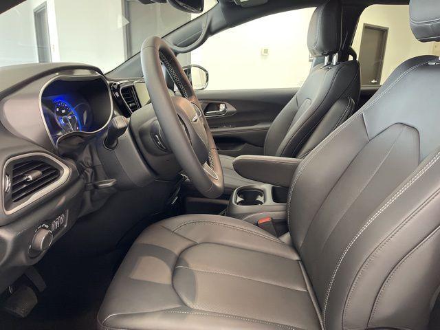 new 2025 Chrysler Voyager car, priced at $39,141
