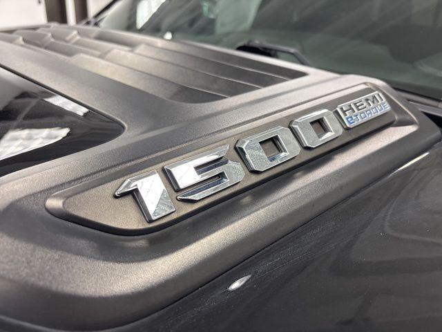 used 2022 Ram 1500 car, priced at $40,000