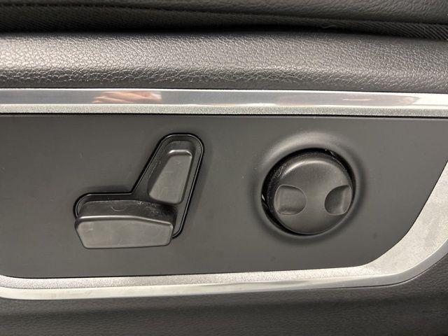 used 2022 Ram 1500 car, priced at $40,000