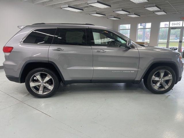 used 2015 Jeep Grand Cherokee car, priced at $17,000