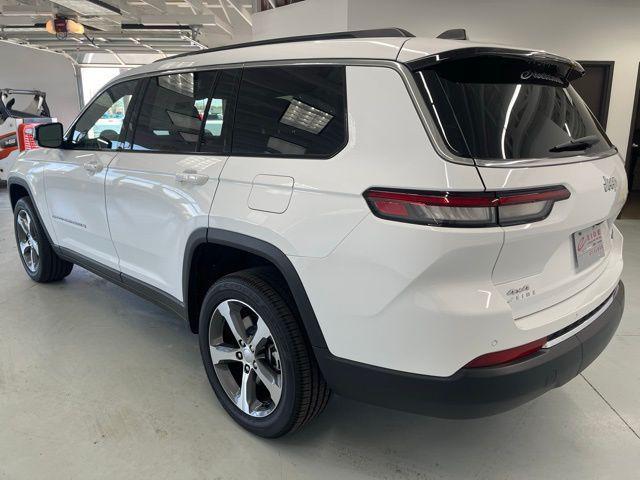 new 2025 Jeep Grand Cherokee L car, priced at $48,571