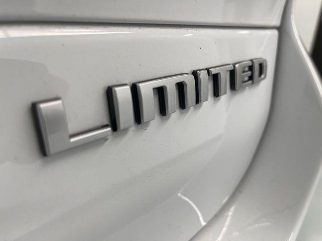new 2025 Jeep Grand Cherokee L car, priced at $52,703