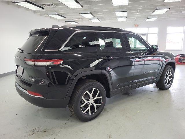 new 2025 Jeep Grand Cherokee car, priced at $44,856