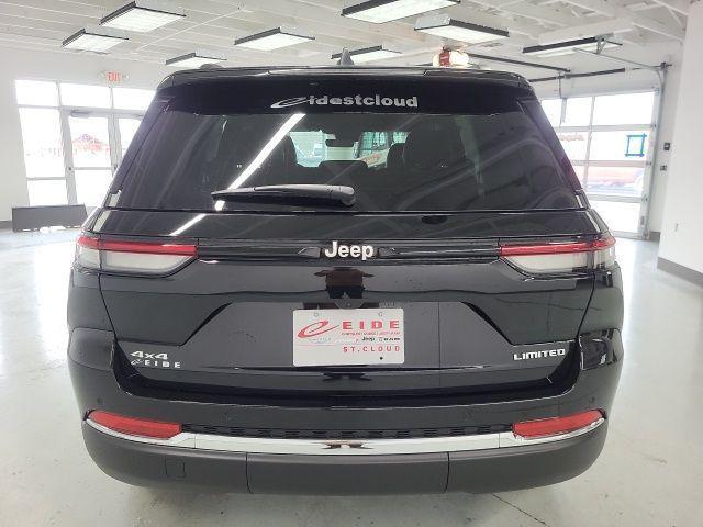 new 2025 Jeep Grand Cherokee car, priced at $44,856