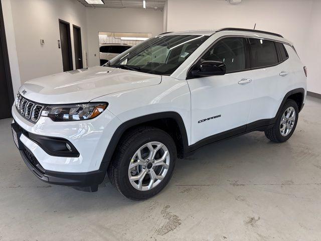 new 2025 Jeep Compass car, priced at $29,040
