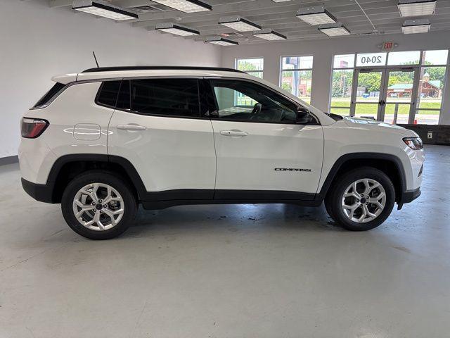 new 2025 Jeep Compass car, priced at $29,040