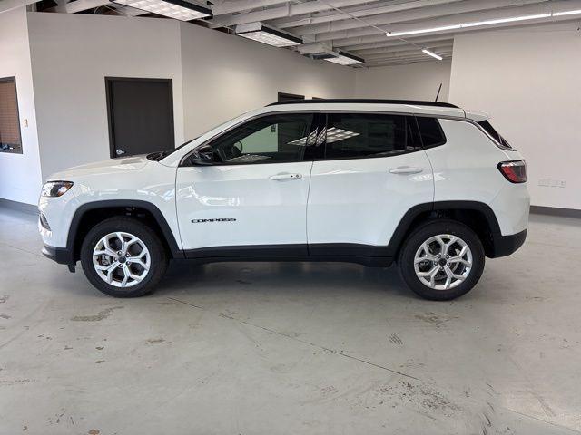 new 2025 Jeep Compass car, priced at $29,040