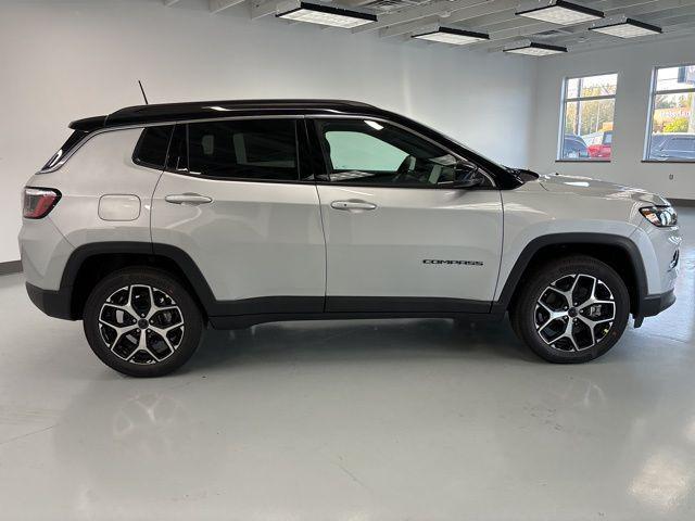 new 2025 Jeep Compass car, priced at $30,875