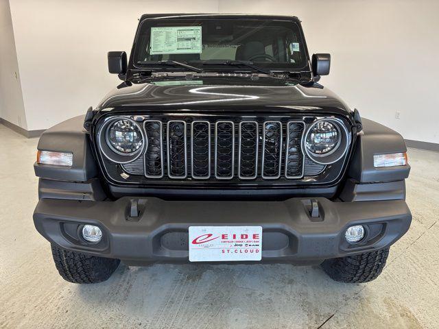 new 2025 Jeep Wrangler car, priced at $46,266
