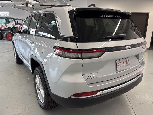 new 2025 Jeep Grand Cherokee car, priced at $37,340