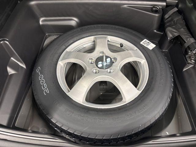 new 2025 Jeep Grand Cherokee car, priced at $37,340