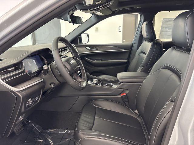 new 2025 Jeep Grand Cherokee L car, priced at $49,148